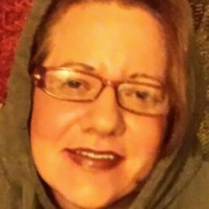 Meet your Posher, Laurel